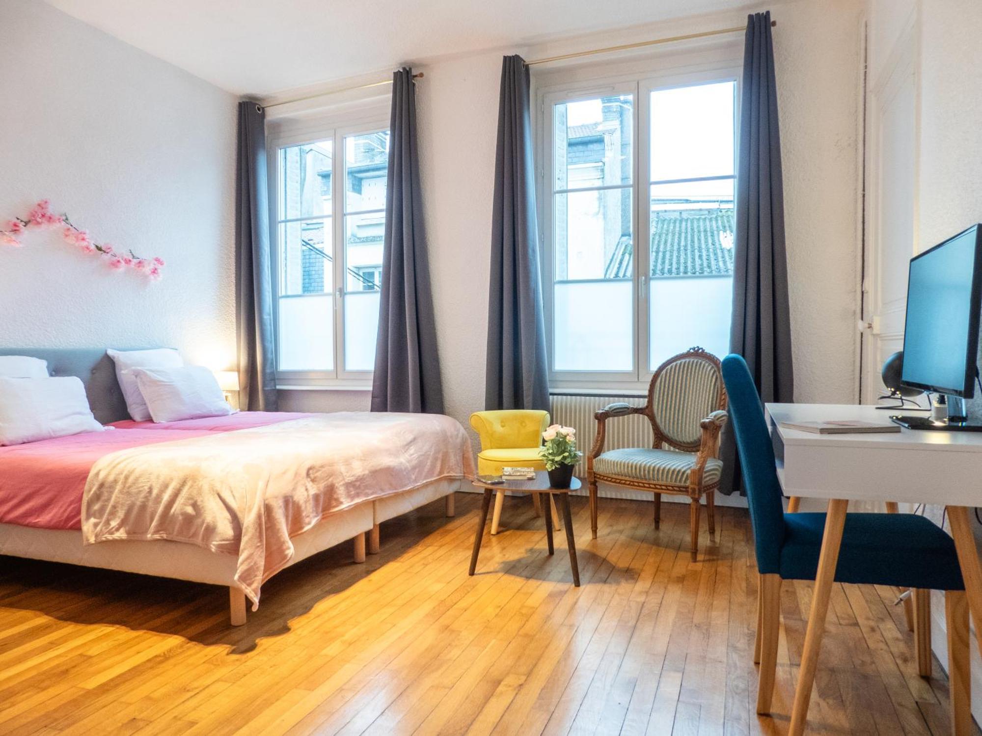 L'Amour De La Paix - Centre-Ville - Jardin - Proche Gare - Tv65"Primevideo - Ambiance Tres Chaleureuse - Parking Gratuit Sous-Video Surveillance Proche - Gere Par Presta-Zen'Services فردان سور ميوز المظهر الخارجي الصورة